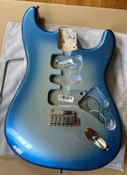 2016 FENDER AMERICAN ELITE STRATOCASTER BODY BRIDGE BLUE SKY BURST METALLIC