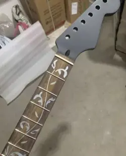 22 FRETS ELECTRIC GUITAR NECK TREE OF LIFE ROSEWOOD FINGERBOARD FOR FENDER STAR