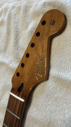 GENUINE FENDER ROASTED MAPLE STRATOCASTER NECK 12
