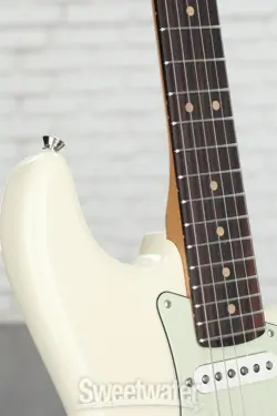 FENDER AMERICAN PROFESSIONAL II GT11 STRATOCASTER - OLYMPIC WHITE WITH ROSEWOOD