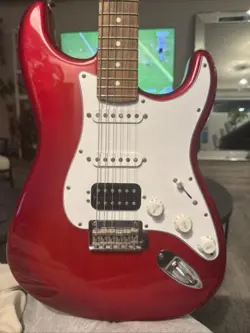 FENDER STRATOCASTER SPECIAL EDITION