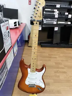 STR-1150LS ELECTRIC GUITAR