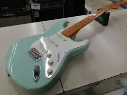 FENDER ERIC JOHNSON STRATOCASTER  ELECTRIC GUITAR EXCELLENT CONDITION