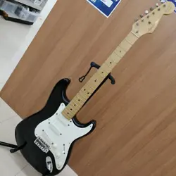 FENDER USA ERIC CLAPTON ST BLACKIE LACE  ELECTRIC GUITAR EXCELLENT CONDITION