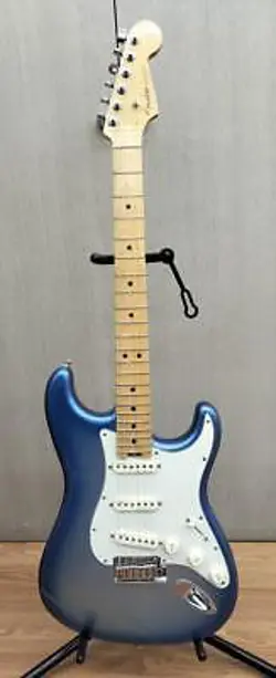 FENDER USA STRATOCASTER ELITE  ELECTRIC GUITAR EXCELLENT CONDITION