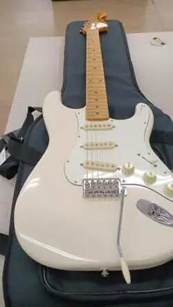 FENDER JAPAN JV MOD 60S STRAT MN OLW STRATOCASTER ELECTRIC GUITAR EXCELLENT