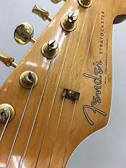 ST62G STRATOCASTER