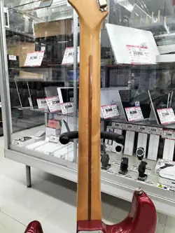 SPECIFICATION STRATOCASTER