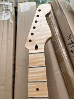 22 FRETS TIGER FLAME MAPLE ELECTRIC GUITAR NECK PEARL DOT INLAY FOR FENDER STRAT