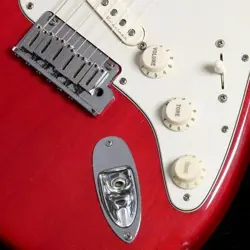 STRATOCASTER CRIMSON TRANS