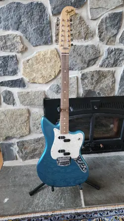 2019 FENDER ELECTRIC XII 12 STRING GUITAR, MINT CONDITION, LAKE PLACID BLUE