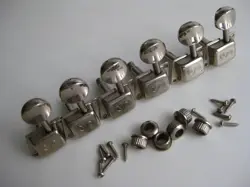 STRATOCASTER TUNERS BY