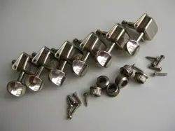 LEFTY FENDER STRATOCASTER