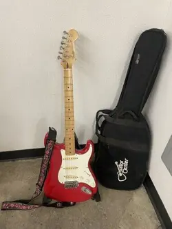 FENDER STRATOCASTER MADE IN JAPAN (1986-1987)