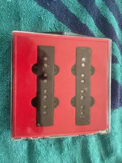 FENDER VINTAGE JAZZ BASS PICKUP SET, USA