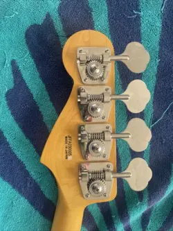 FENDER AERODYNE JAZZ BASS NECK, ROSEWOOD, LOADED