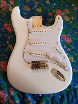 FENDER SQUIER STRATOCASTER WHITE FULL SIZE BODY ALNICO V UPGRADED PUPS & WIRING