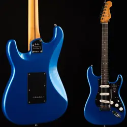 FENDER AMERICAN ULTRA II STRATOCASTER NOBLE BLUE 097