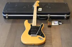 VINTAGE! 1979 FENDER STRATOCASTER ELECTRIC GUITAR NATURAL   OHSC