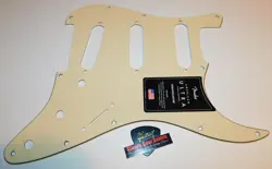 STRATOCASTER PICKGUARD ULTRA