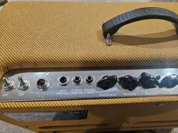 DELUXE REISSUE AMPLIFIER