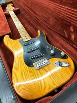 FENDER USA STRATOCASTER 3 ELECTRIC GUITAR