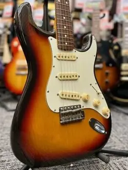 ST62-DMC/VSP GUITAR 3TS