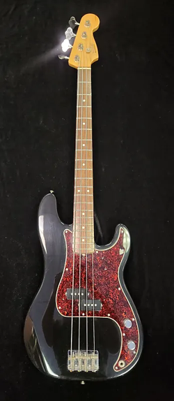 1994 FENDER AMERICAN VINTAGE 62 PRECISION BASS W/ CASE