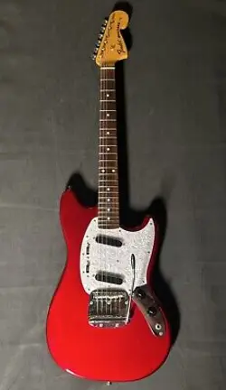 FENDER JAPAN MG69 GUITAR OLD CANDY APPLE RED NEW CONDITION