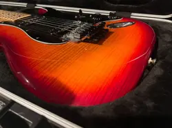 STRATOCASTER MAPLE FIREBURST