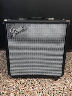 FENDER RUMBLE 25 BASS GUITAR AMPLIFIER
