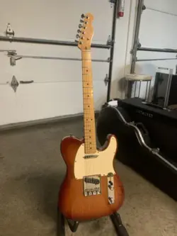 FENDER AMERICAN PROFESSIONAL TELECASTER USA SIENNA SUNBURST W HARD CASE