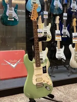 FENDER PLAYER II STRATOCASTER HSS, ROSEWOOD / BIRCH GREEN #GG9H6