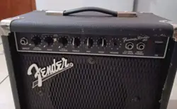 FENDER FRONTMAN REVERB AMP GUITAR 38W TYPE PR 241  120V~60HZ TESTED WORKING