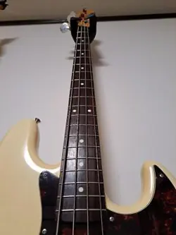 1984-1987 VINTAGE WHITE