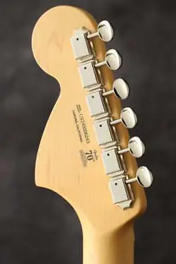 FENDER AMERICAN PERFORMER STRATOCASTER HSS   SATIN SURF GREEN