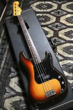 FENDER PRECISION BASS SUNBURST 1978 (1978)