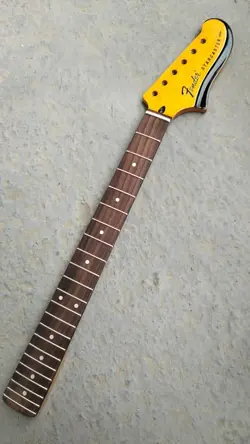 MOON FENDER