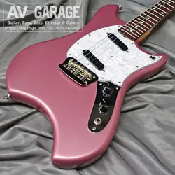 FENDER MADE IN JAPAN SWINGER 2019 BURGUNDY MIST METALLIC