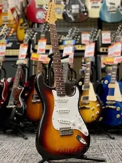 FENDER JAPAN 1987 ST62-140 EXTRAD ''MOD.'' -3TS (3 TONE SUNBURST)-