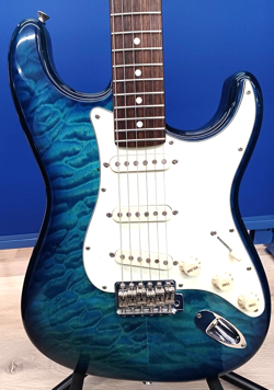 QUILTED TOP STRATOCASTER