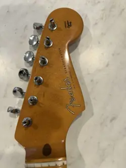 FENDER CLASSIC SERIES 50'S STRATOCASTER NECK, SOFT V, 21 VINTAGE FRETS, MAPLE