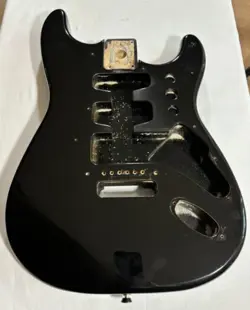 1999 FENDER STRATOCASTER STANDARD MIM BODY BLACK SSS ALDER