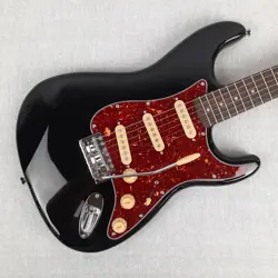 2012 SQUIER AFFINITY STRATOCASTER ELECTRIC GUITAR BY FENDER WITH GIG BAG