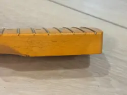 REISSUE STRATOCASTER NECK