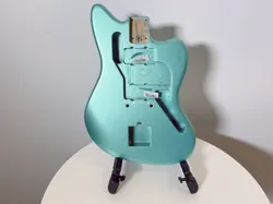 PROFESSIONAL JAZZMASTER MYSTIC