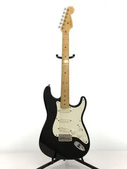 ELECTRIC GUITAR FENDER ERIC CLAPTON SIGNATURE BLACKIE STRATOCASTER S/N SE925550