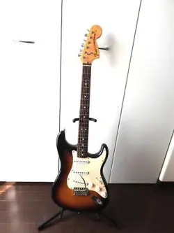 FENDER STRATOCASTER MADE IN MEXICO SAFE PACKING!