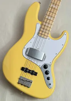 FENDER MADE IN JAPAN FSR TRADITIONAL 70S JAZZ BASS VINTAGE WHITE