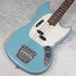 FENDER JMJ ROAD WORN MUSTANG BASS DAPHNE BLUE (3.45KG)